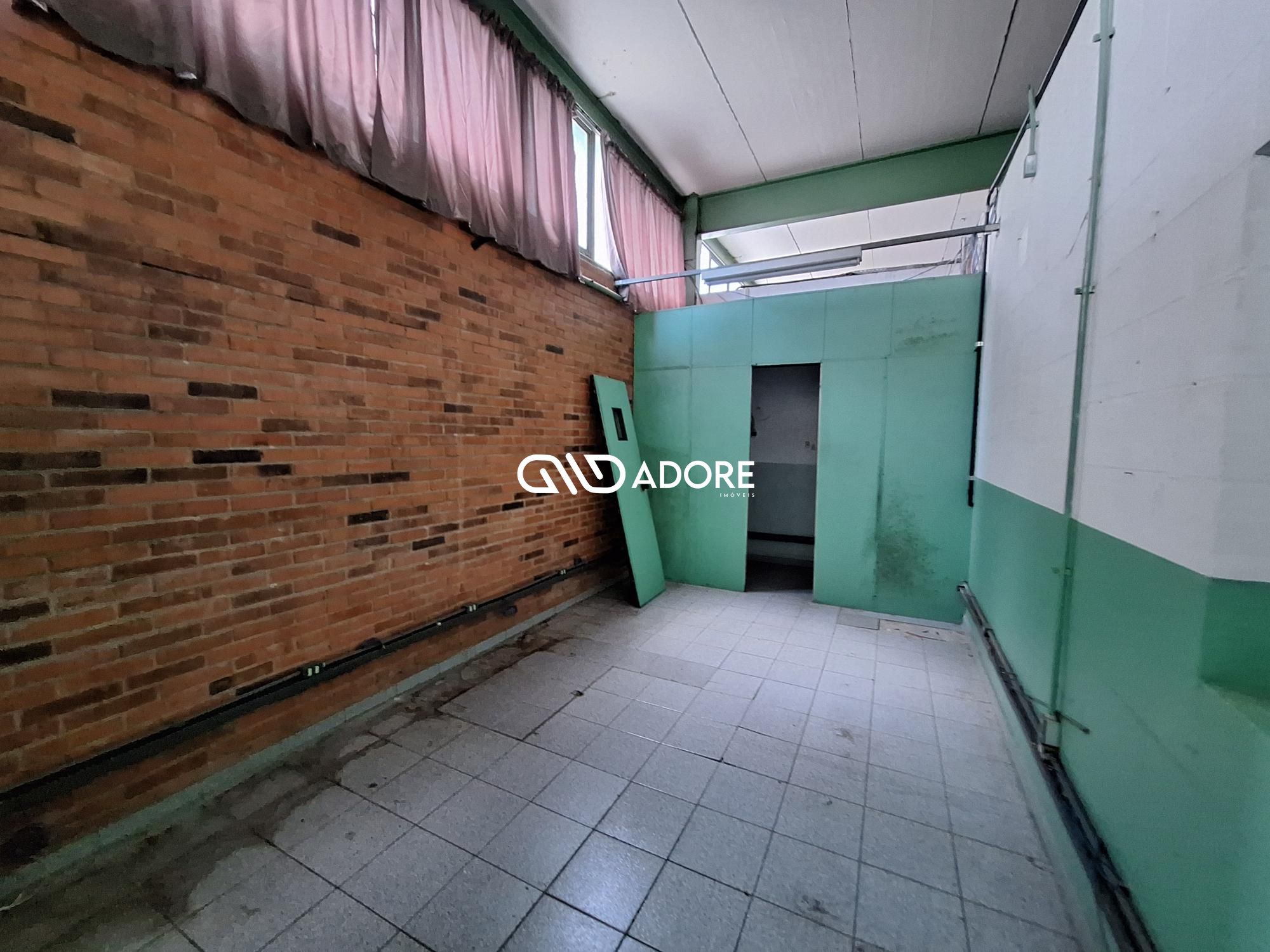 Prédio Inteiro para alugar com 26 quartos, 311m² - Foto 39