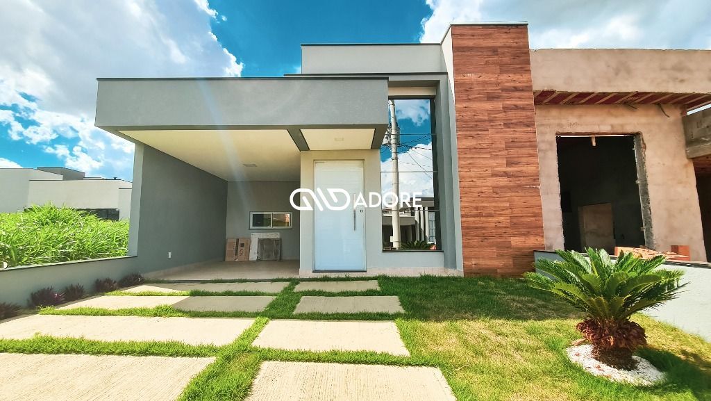 Casa à venda com 3 quartos, 140m² - Foto 1