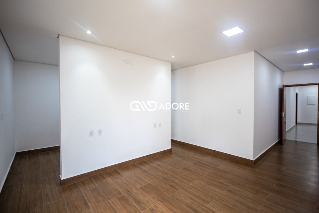 Casa de Condomínio à venda com 3 quartos, 400m² - Foto 16