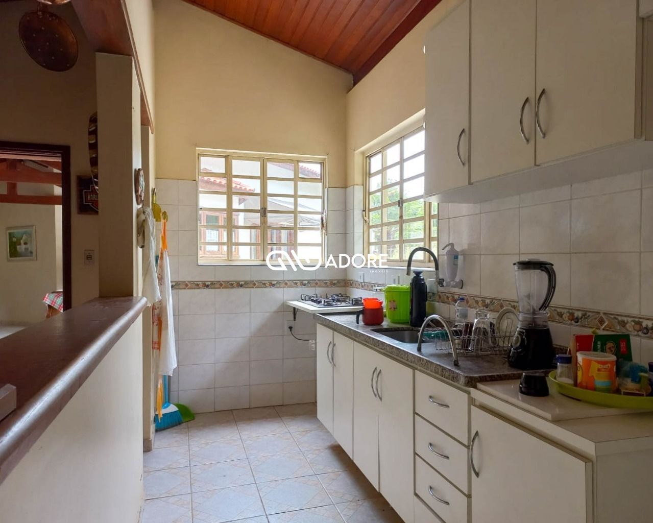 Casa de Condomínio à venda com 3 quartos, 320m² - Foto 10