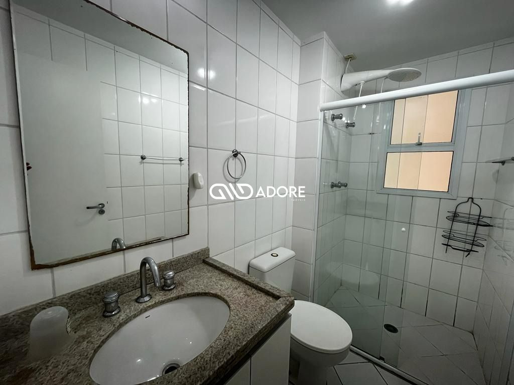 Apartamento para alugar com 3 quartos, 120m² - Foto 17