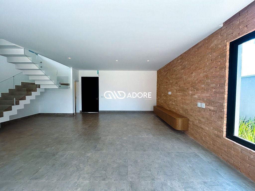 Casa de Condomínio para alugar com 3 quartos, 321m² - Foto 5