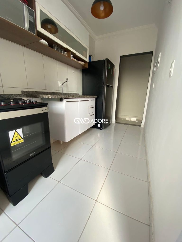 Apartamento à venda com 2 quartos, 60m² - Foto 7