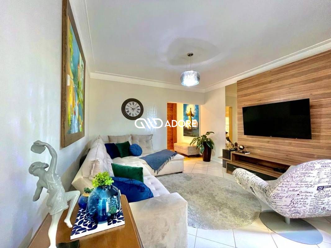 Casa de Condomínio à venda com 4 quartos, 275m² - Foto 4