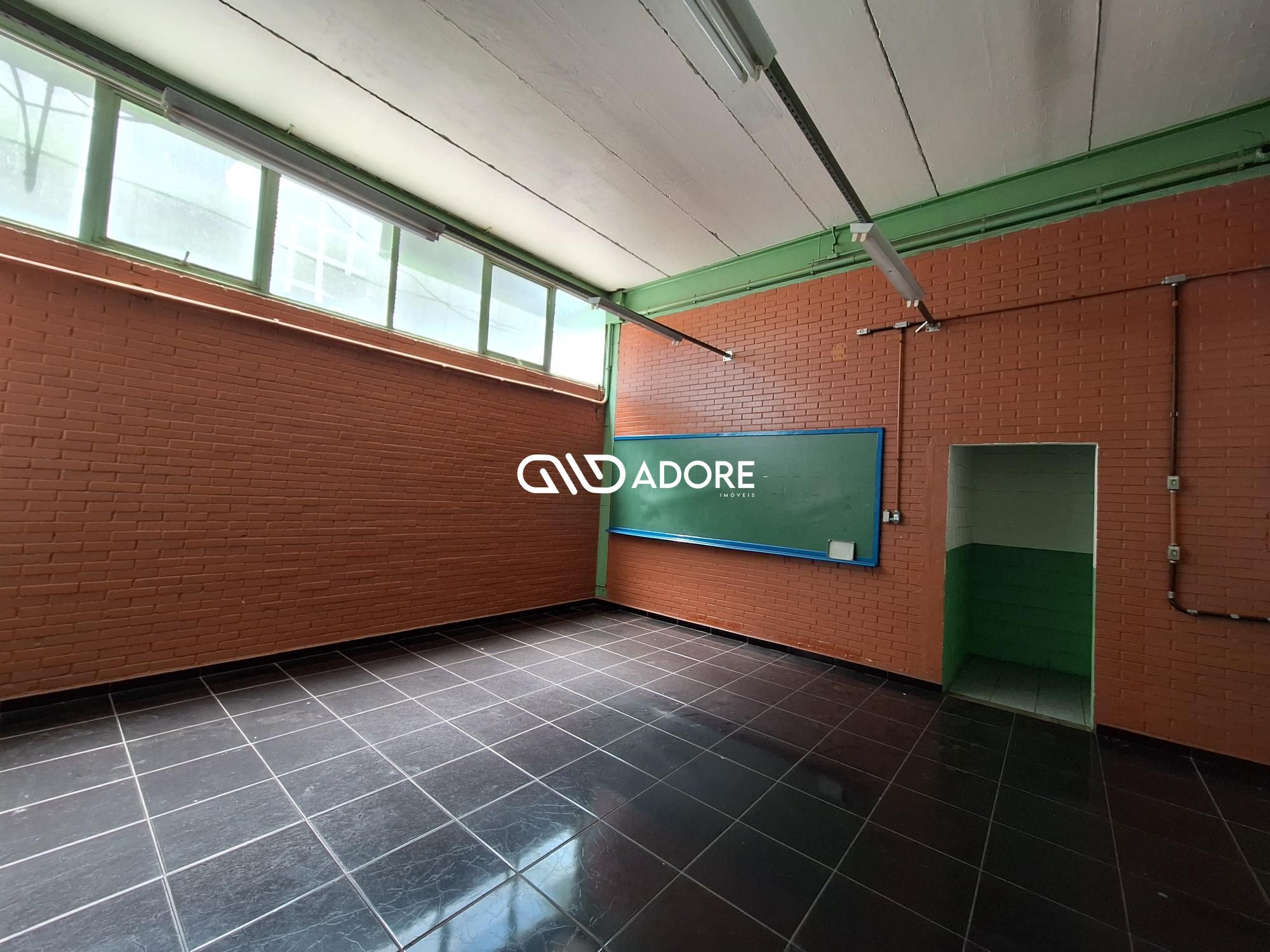 Prédio Inteiro para alugar com 26 quartos, 311m² - Foto 34