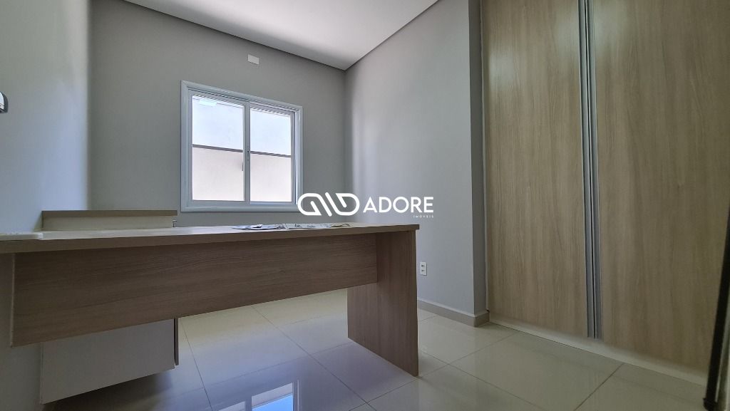 Casa de Condomínio à venda com 4 quartos, 332m² - Foto 10