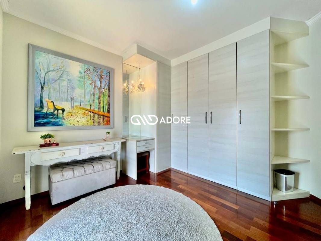 Casa de Condomínio à venda com 4 quartos, 275m² - Foto 25