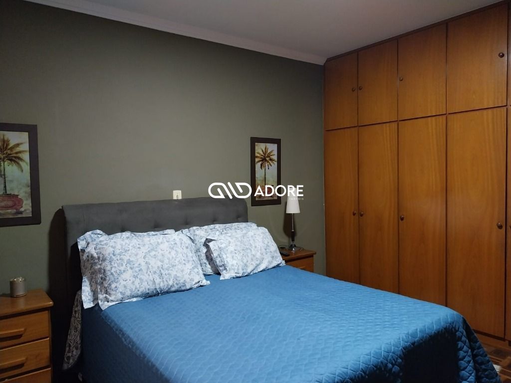 Casa à venda com 3 quartos, 360m² - Foto 10