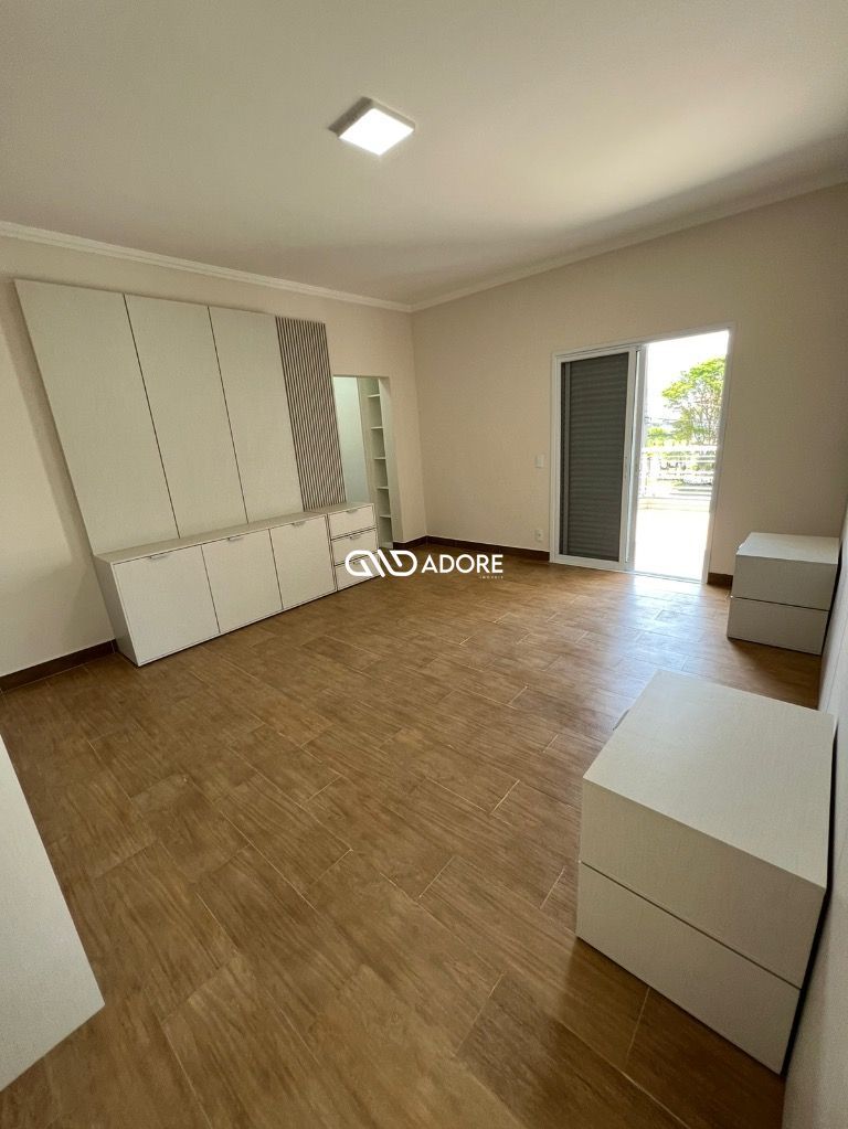 Casa de Condomínio à venda e aluguel com 3 quartos, 400m² - Foto 9