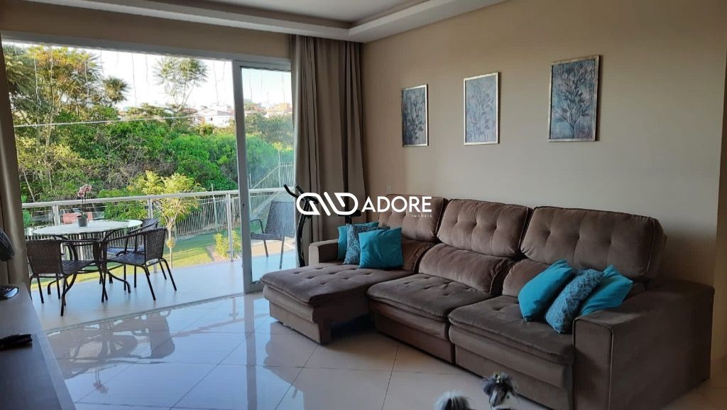 Casa de Condomínio à venda com 4 quartos, 375m² - Foto 3