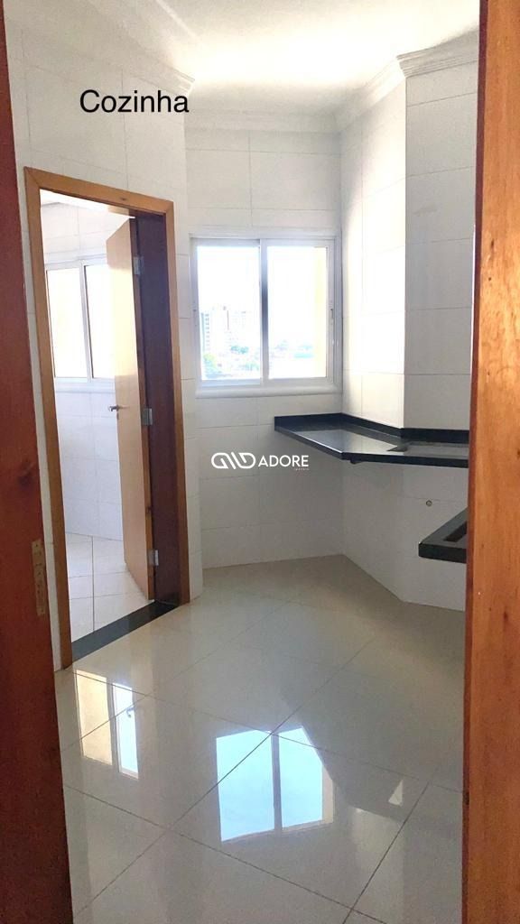 Apartamento à venda com 3 quartos, 85m² - Foto 3