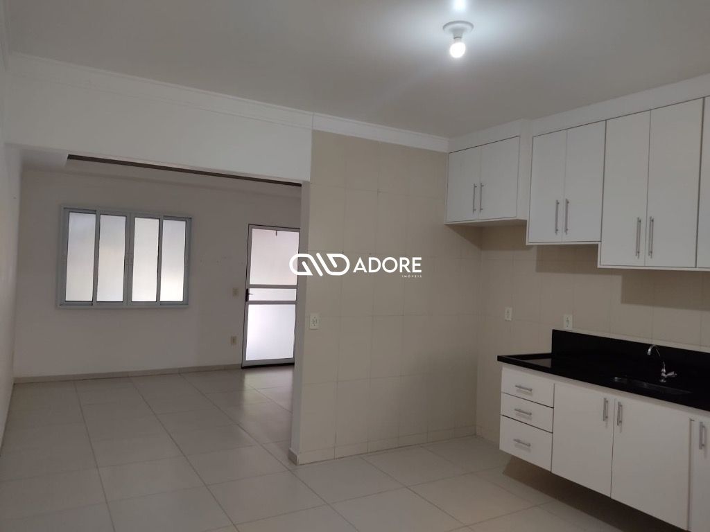 Casa de Condomínio à venda com 2 quartos, 70m² - Foto 6