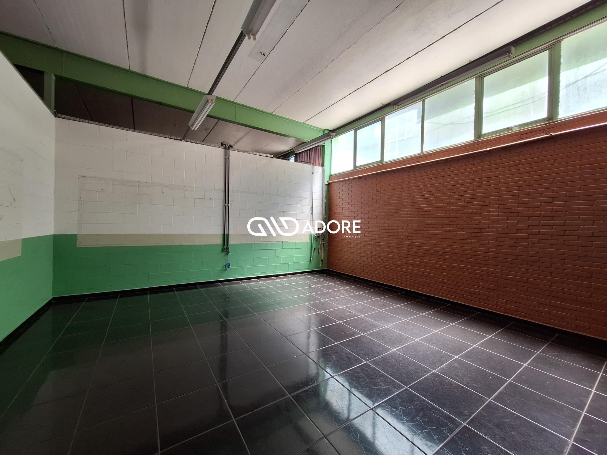 Prédio Inteiro para alugar com 26 quartos, 311m² - Foto 38