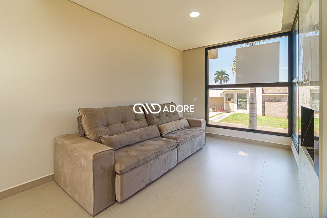 Casa de Condomínio à venda com 4 quartos, 331m² - Foto 6