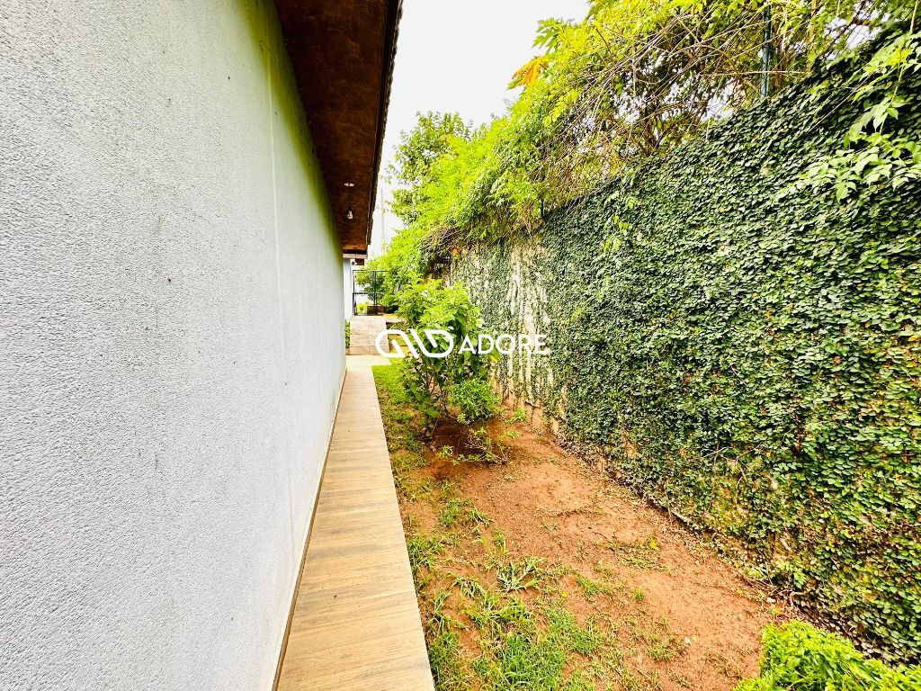 Casa de Condomínio à venda com 3 quartos, 380m² - Foto 28