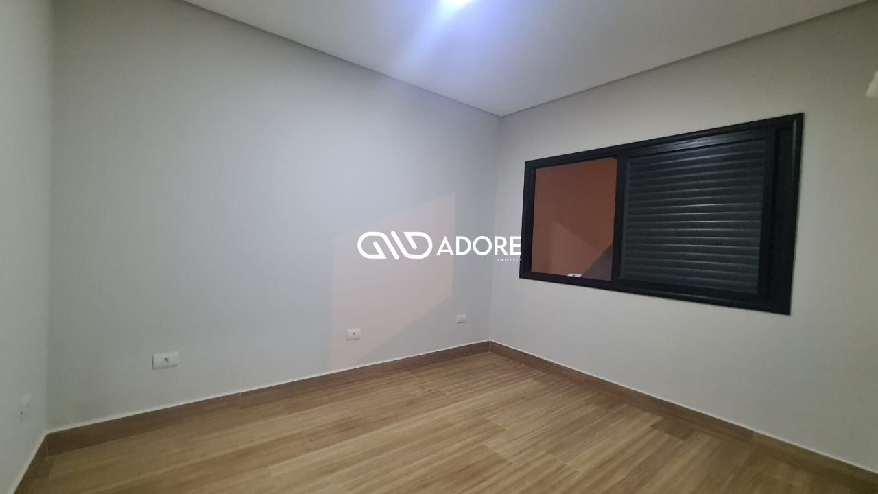 Casa à venda com 2 quartos, 62m² - Foto 18