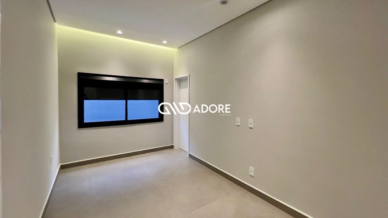 Casa de Condomínio à venda com 4 quartos, 220m² - Foto 16