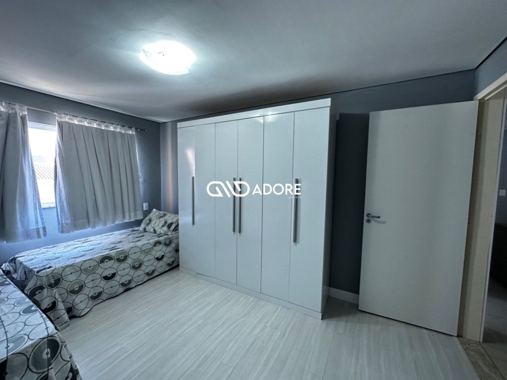 Casa à venda com 3 quartos, 230m² - Foto 28