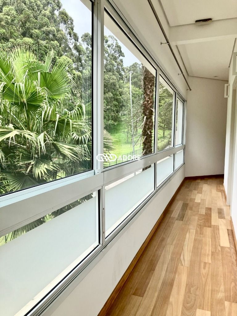 Casa de Condomínio para alugar com 5 quartos, 1100m² - Foto 13