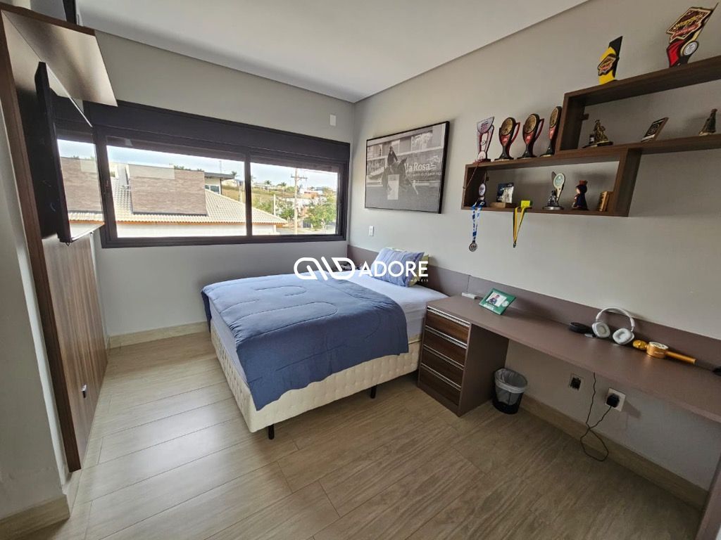 Casa de Condomínio à venda com 4 quartos, 312m² - Foto 31