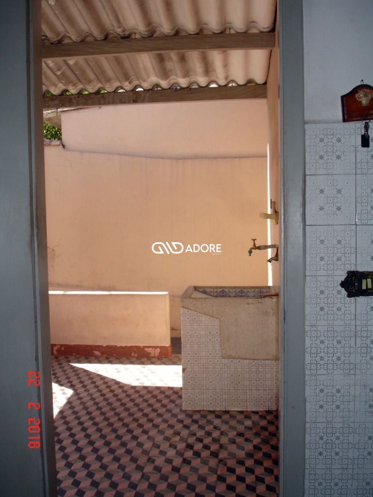 Casa à venda com 3 quartos, 197m² - Foto 15