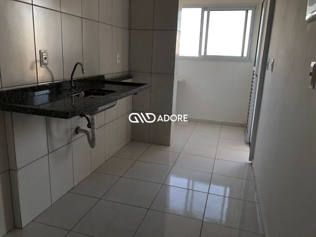 Apartamento à venda com 2 quartos, 62m² - Foto 18