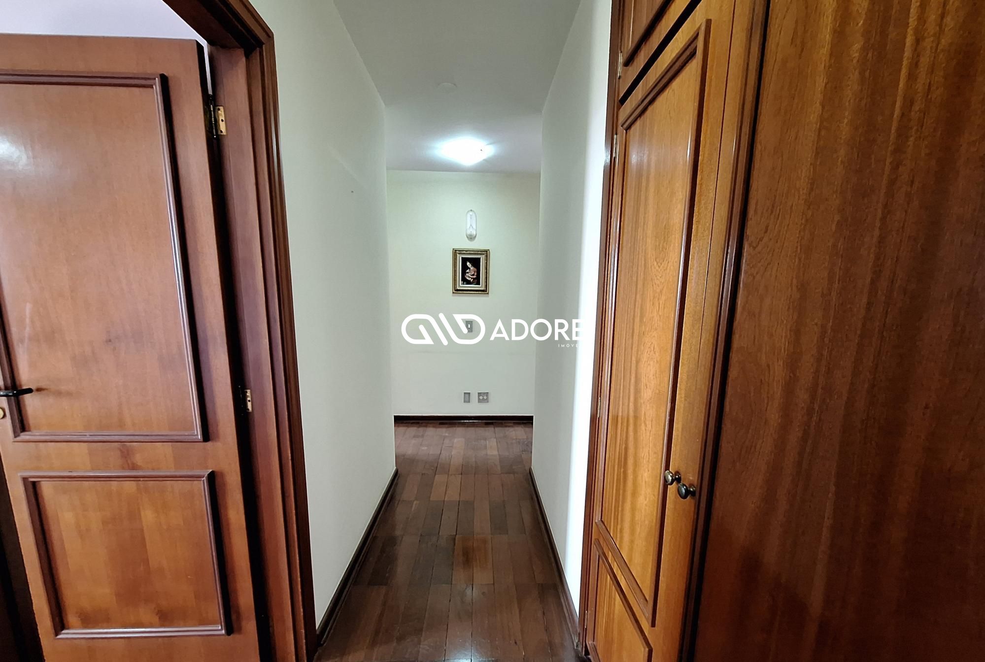 Apartamento para alugar com 4 quartos, 250m² - Foto 14