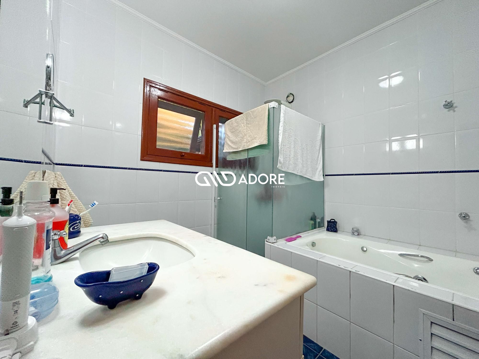 Casa de Condomínio à venda com 4 quartos, 400m² - Foto 17