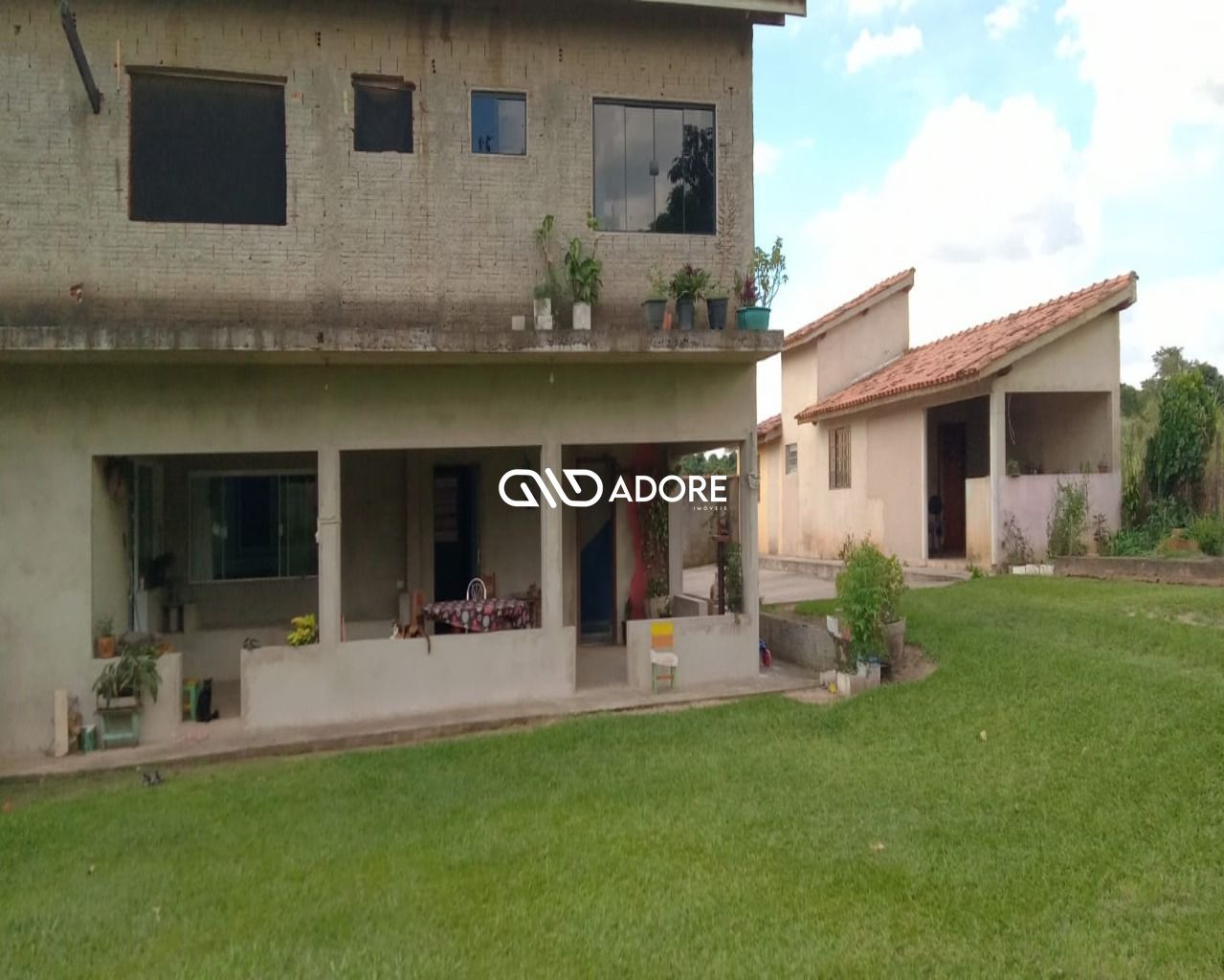 Fazenda à venda com 4 quartos, 150m² - Foto 2