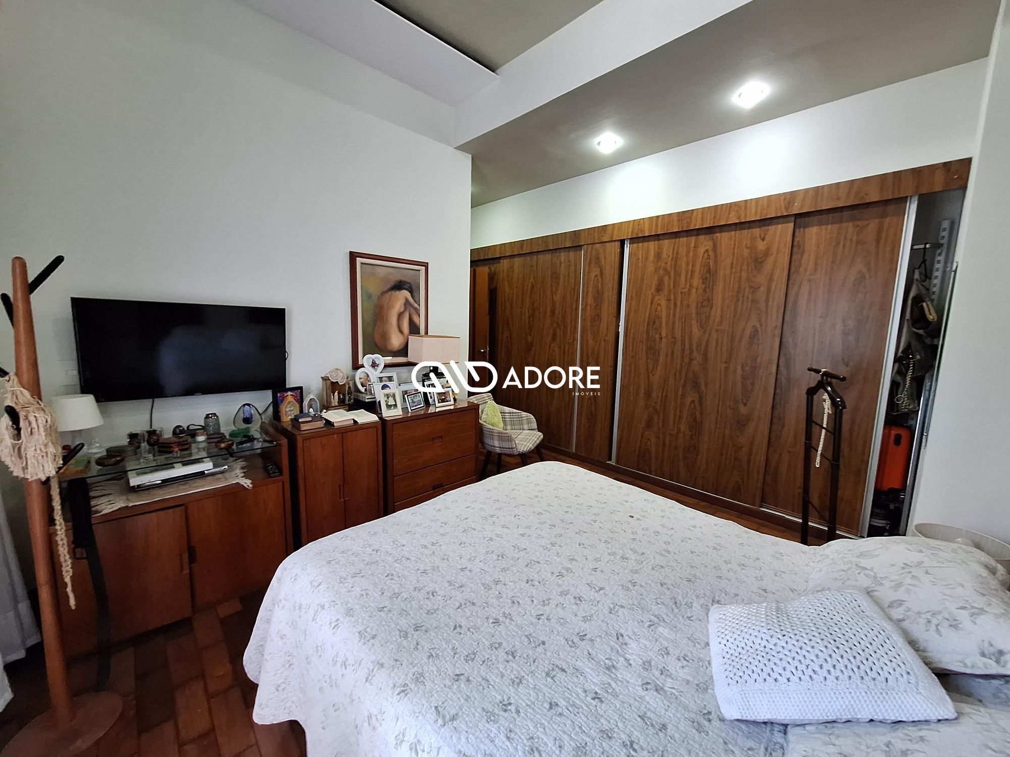 Casa de Condomínio para alugar com 4 quartos, 410m² - Foto 21