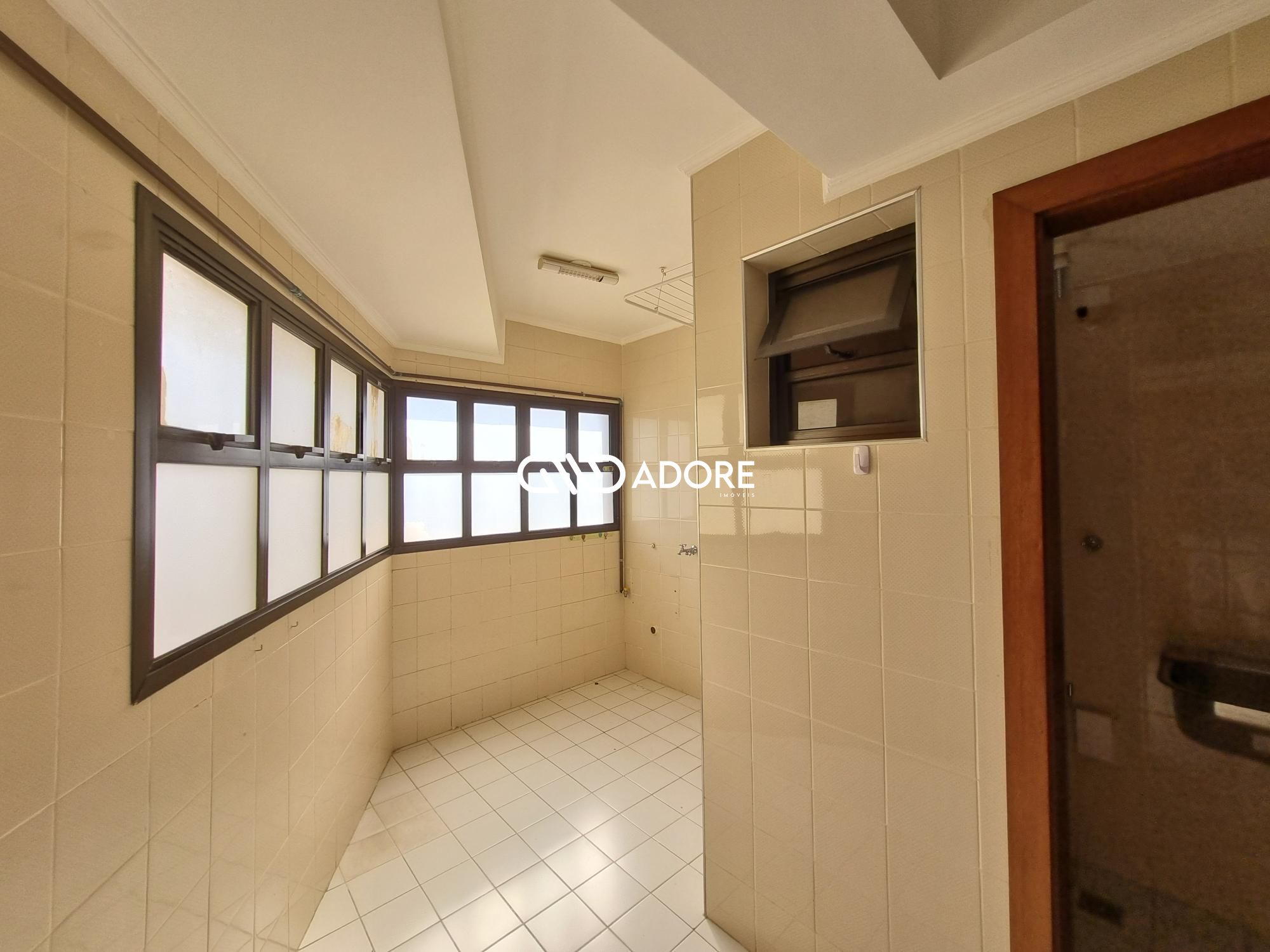 Apartamento à venda e aluguel com 3 quartos, 237m² - Foto 8