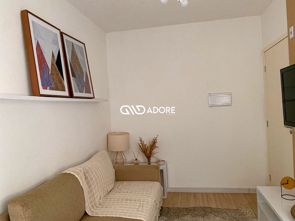 Apartamento à venda com 2 quartos, 44m² - Foto 1