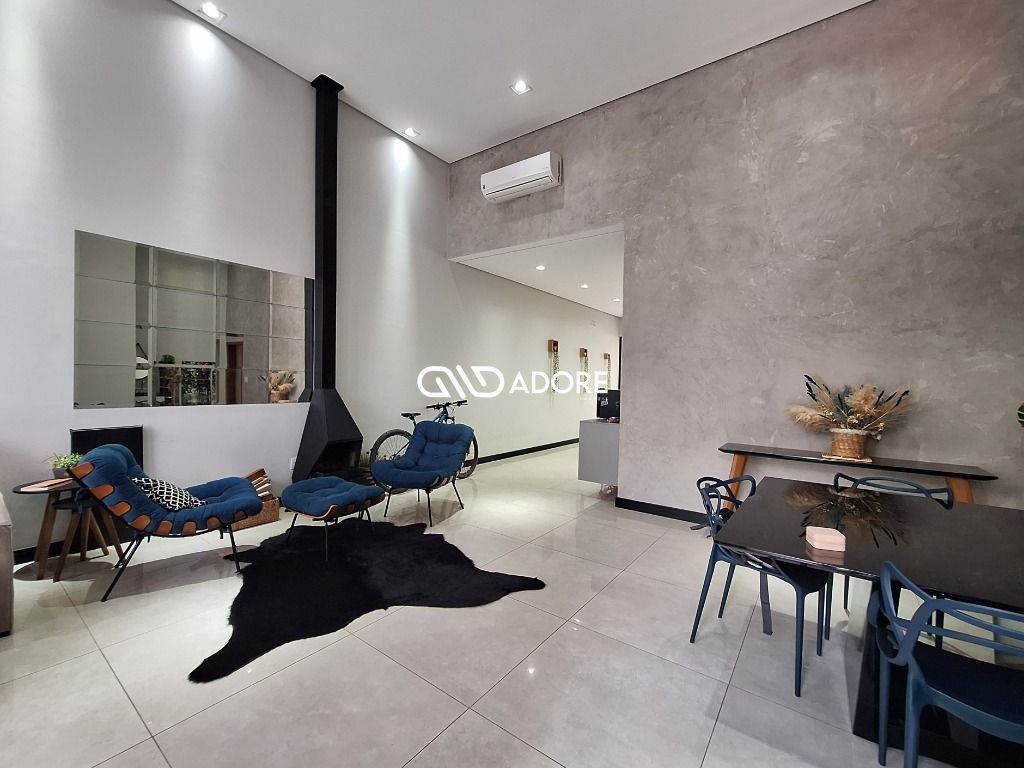 Casa de Condomínio à venda com 3 quartos, 212m² - Foto 4