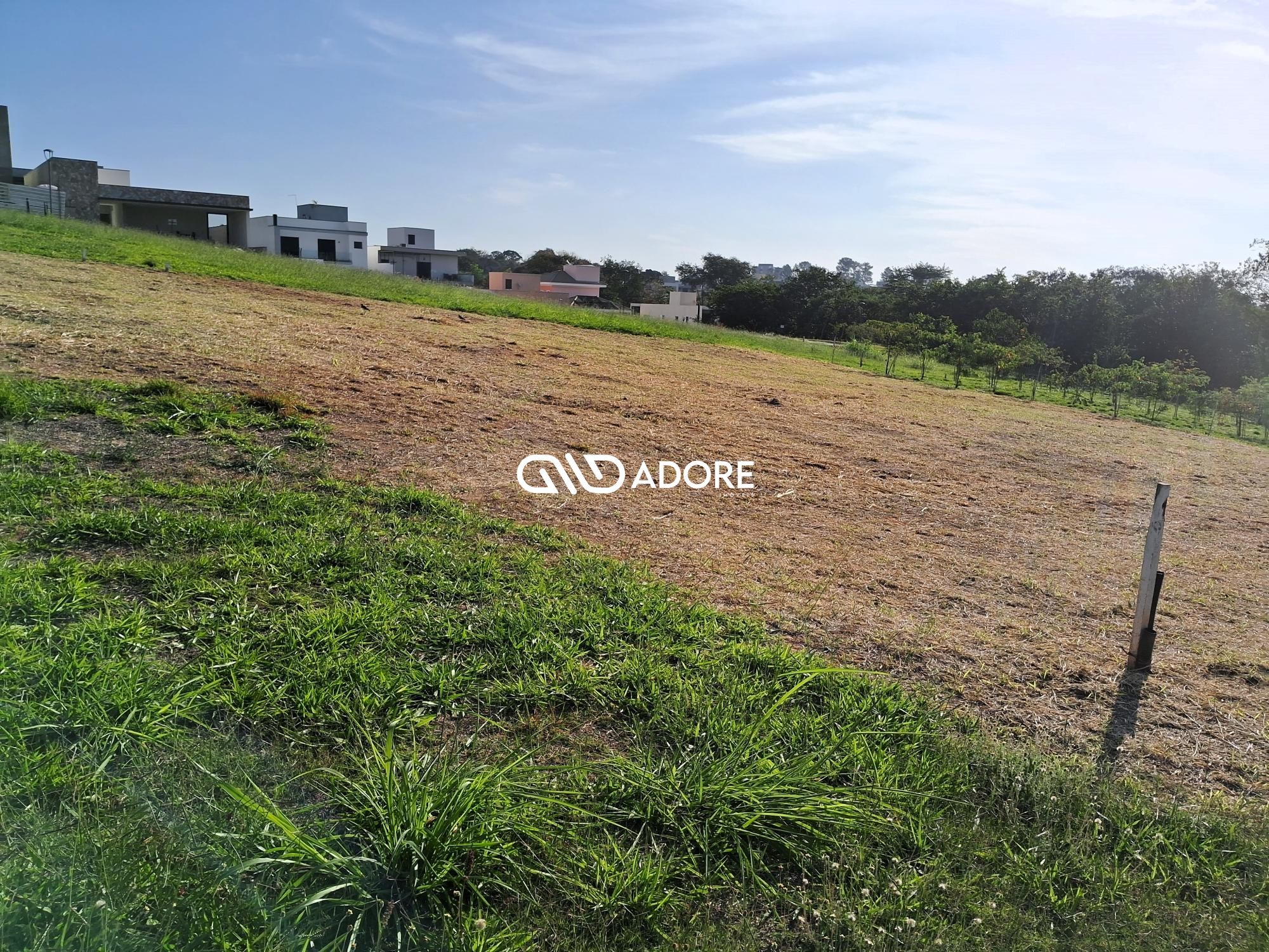 Terreno à venda, 360m² - Foto 1