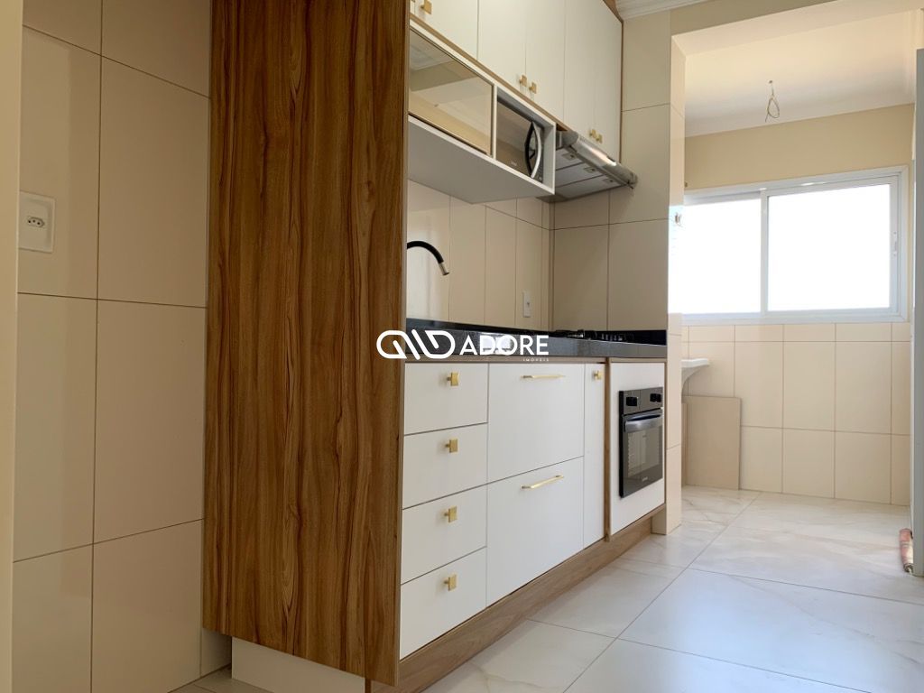 Apartamento à venda com 2 quartos, 63m² - Foto 1