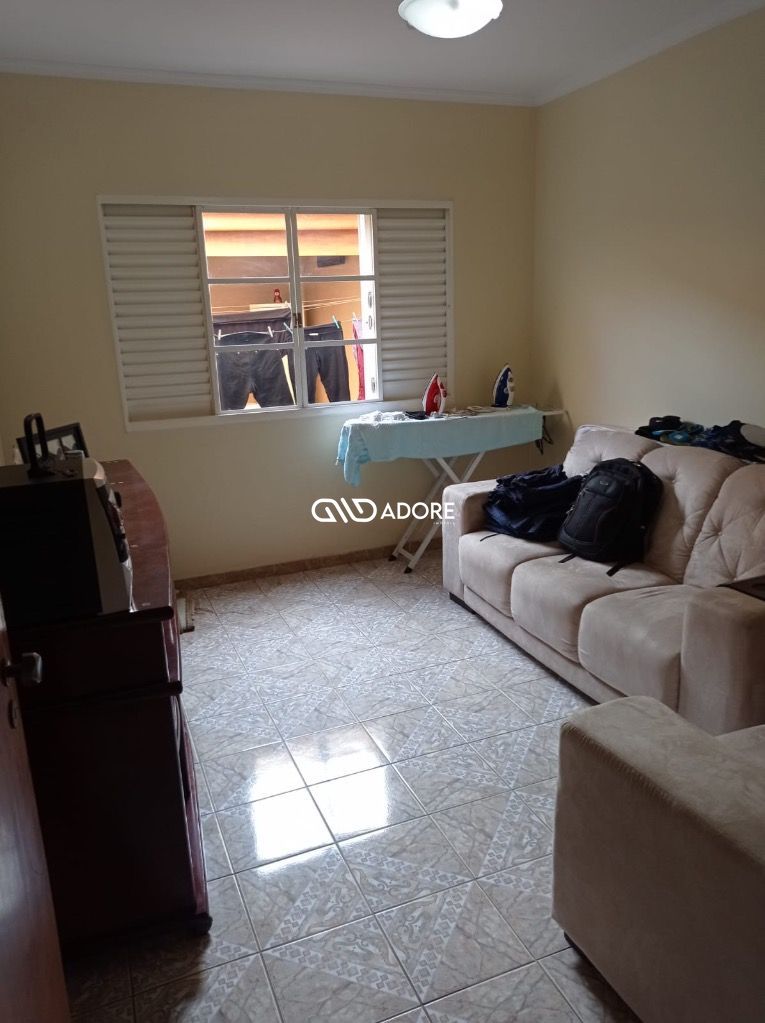 Casa à venda com 3 quartos, 201m² - Foto 15