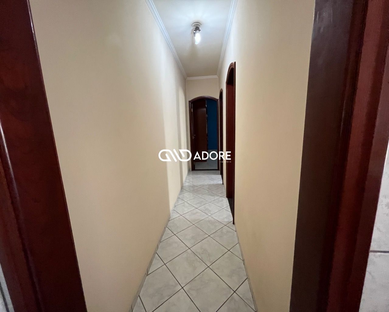 Casa à venda com 3 quartos, 142m² - Foto 14