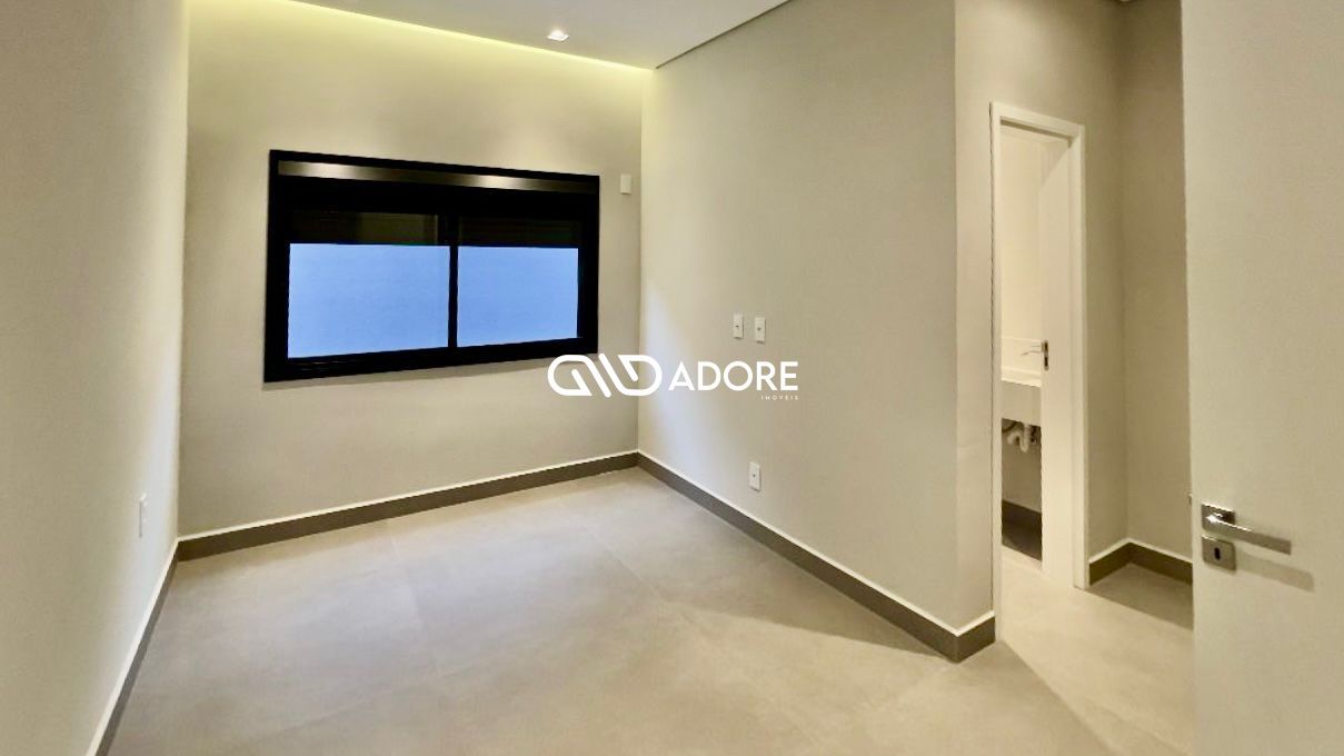 Casa de Condomínio à venda com 4 quartos, 220m² - Foto 12