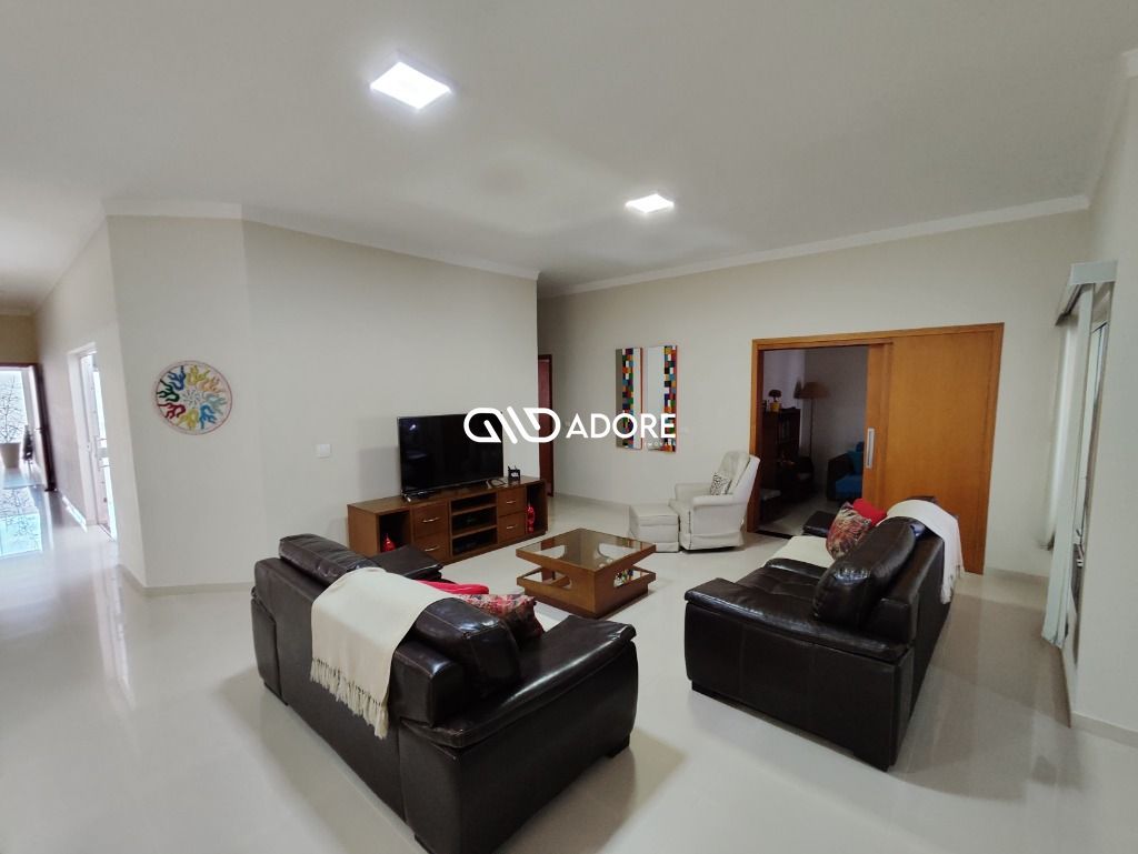 Casa de Condomínio à venda com 4 quartos, 336m² - Foto 5