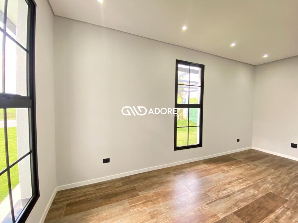 Casa de Condomínio à venda com 4 quartos, 358m² - Foto 11