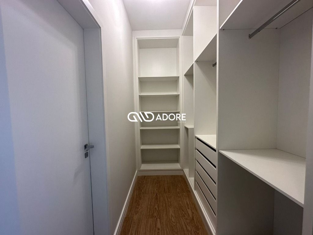 Casa de Condomínio à venda com 4 quartos, 360m² - Foto 20