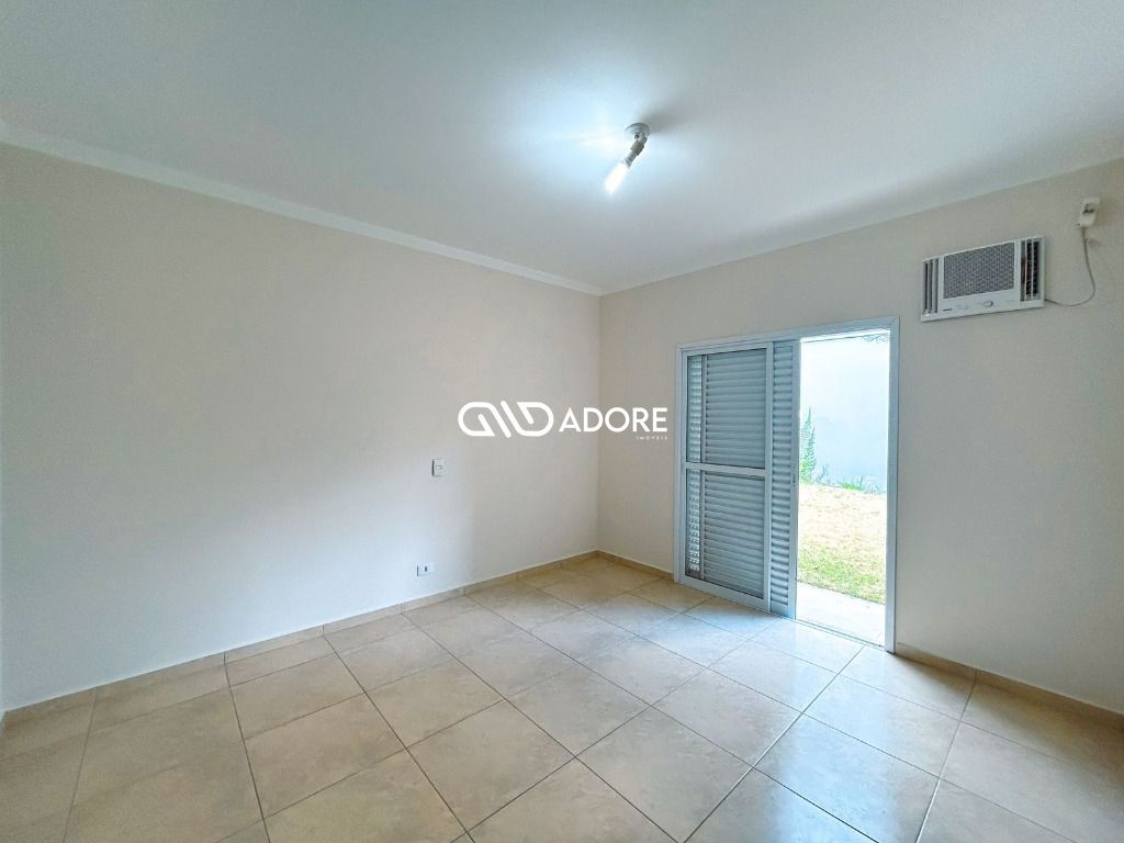 Casa de Condomínio à venda com 3 quartos, 202m² - Foto 17