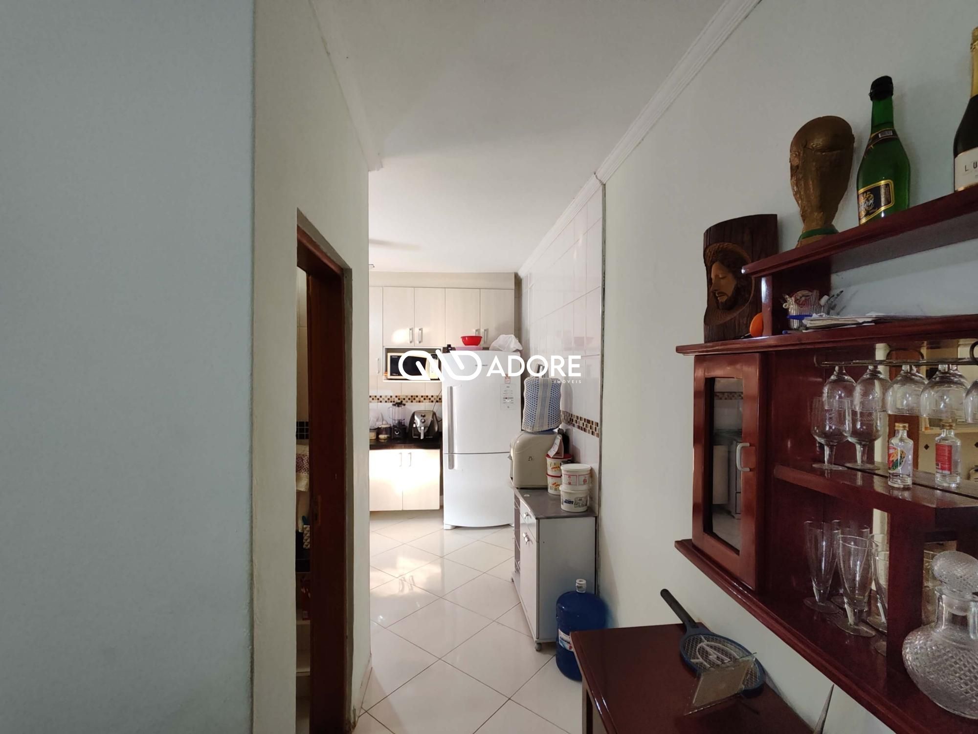 Casa de Condomínio à venda com 3 quartos, 174m² - Foto 4