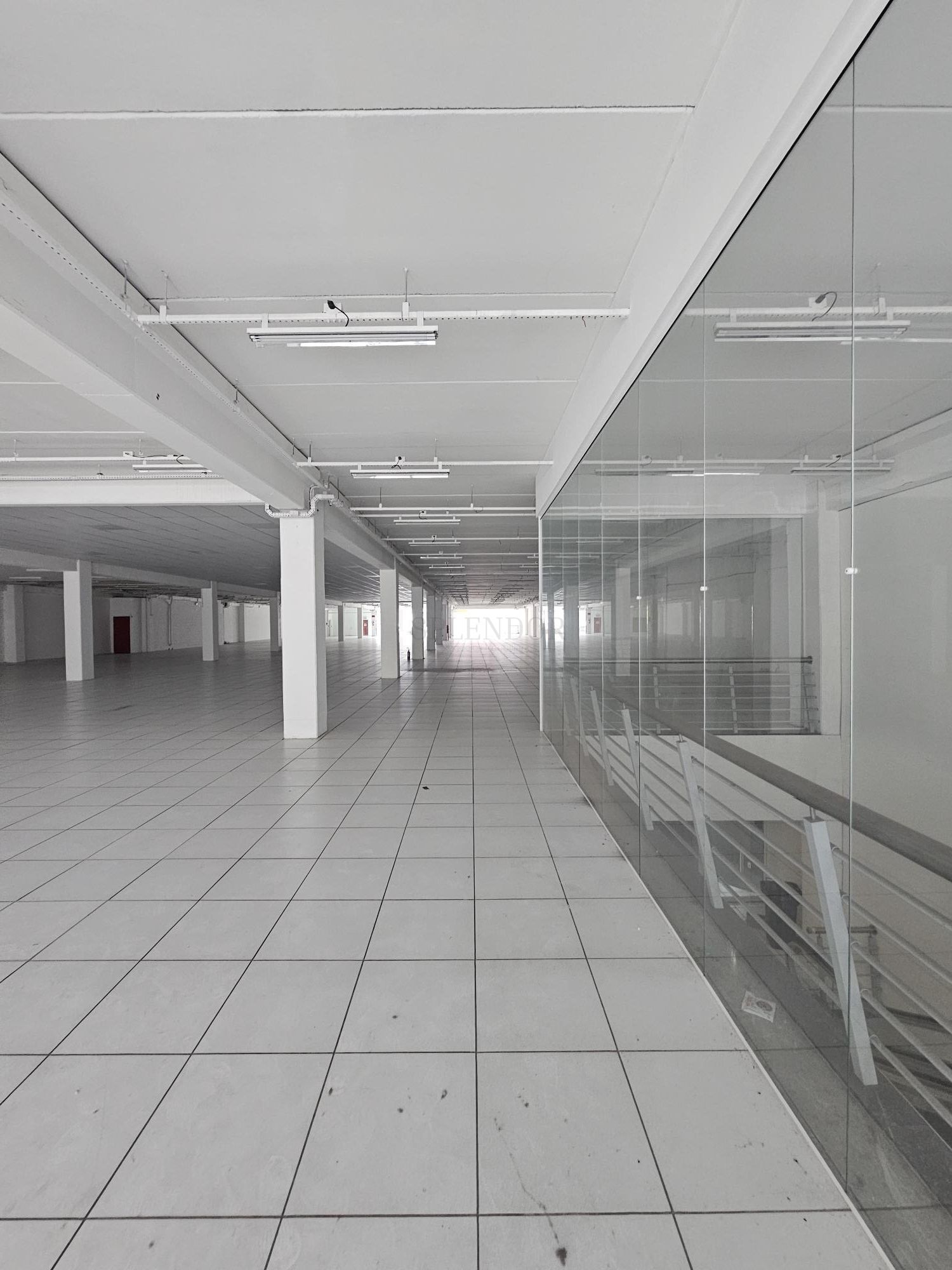 Sala-Conjunto, 1863 m² - Foto 3