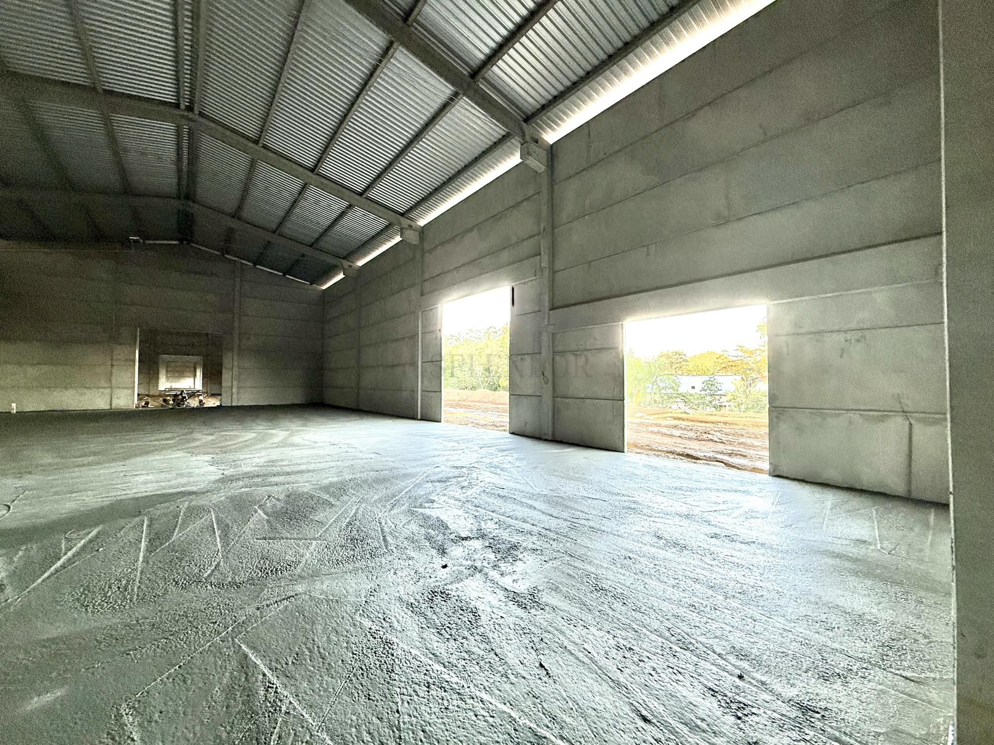 Depósito-Galpão, 600 m² - Foto 1