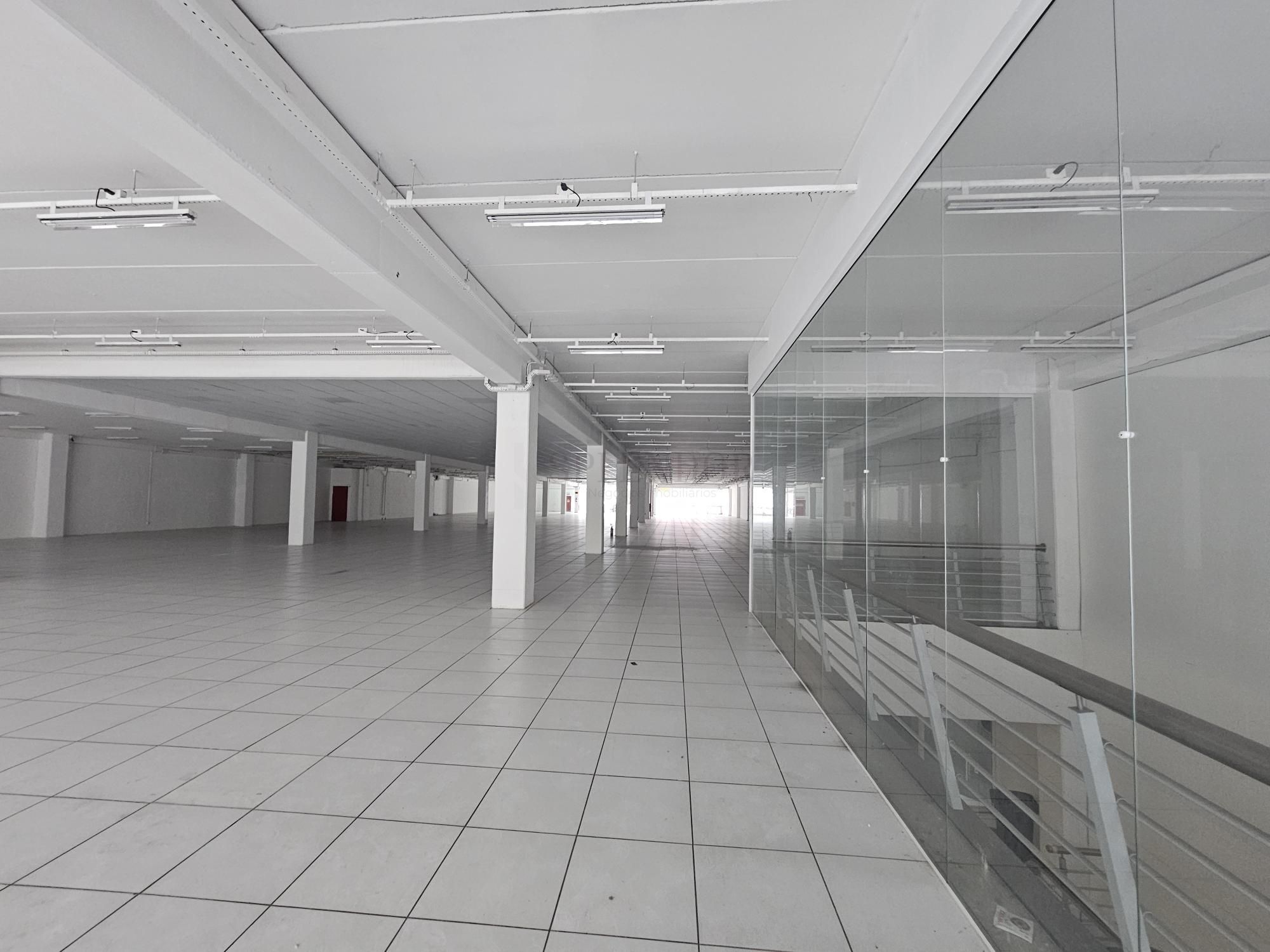 Sala-Conjunto, 1863 m² - Foto 2