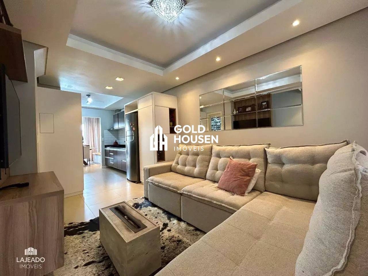 Sobrado mobiliado de 3 dormitórios no bairro Montanha em Lajeado/RS