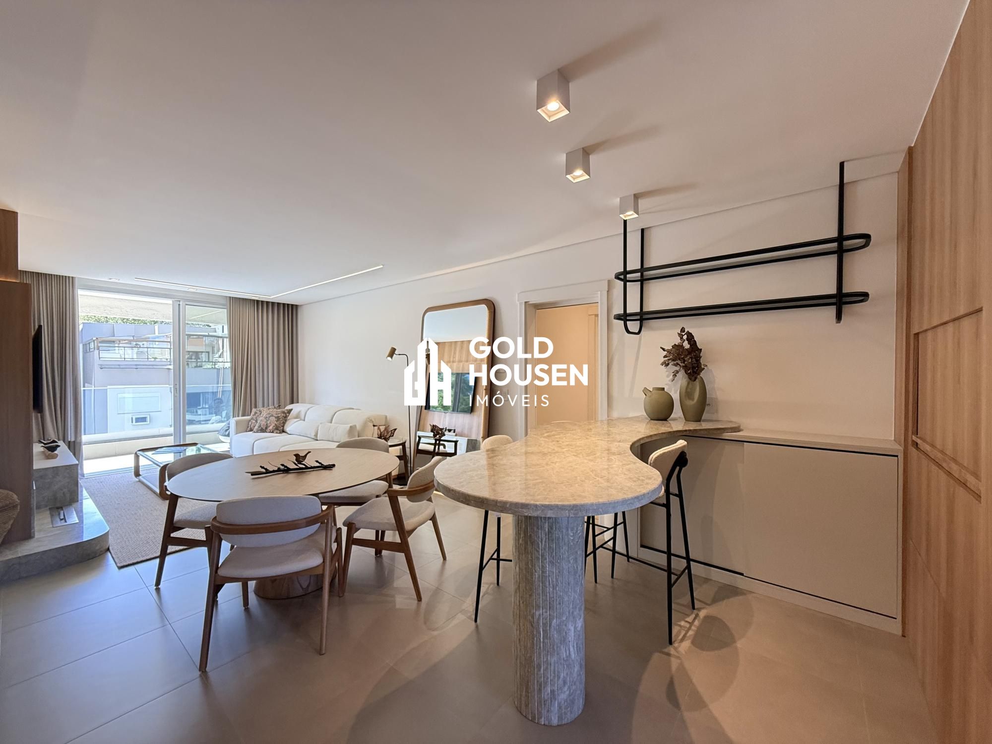 Apartamento mobiliado e decorado com 3 suítes no bairro Hidráulica!