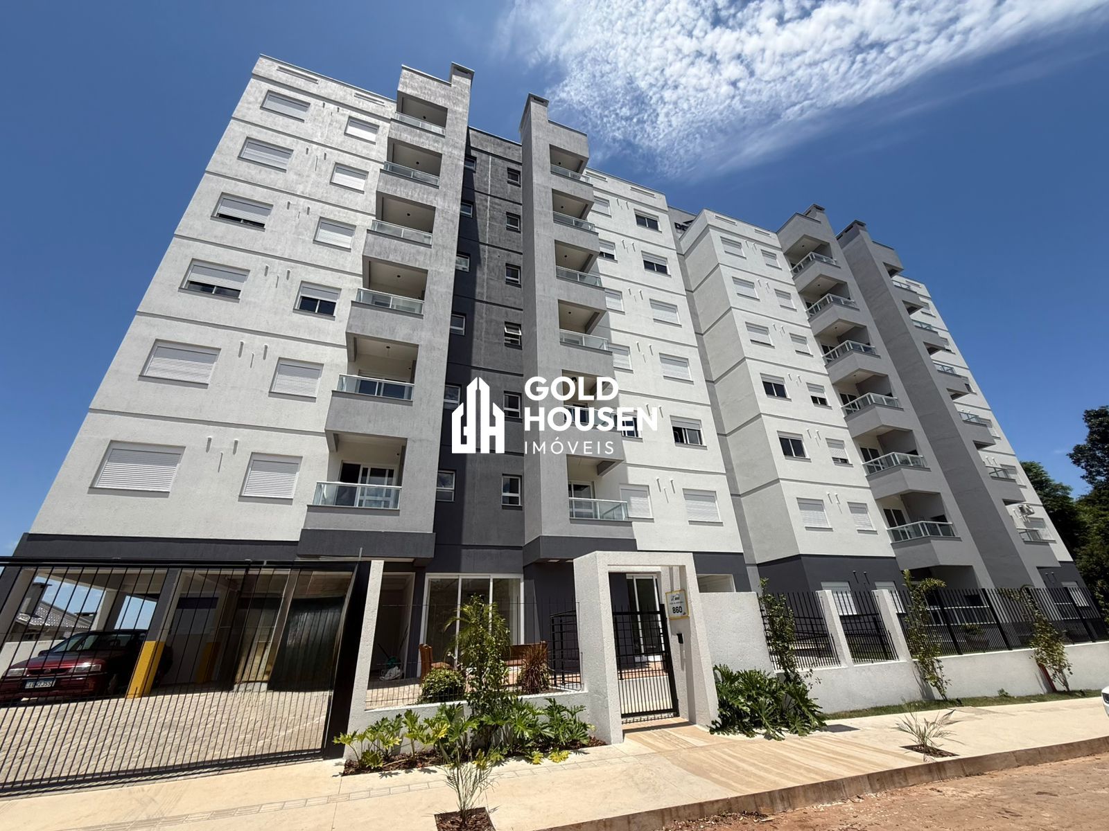 Apartamento novo de 2 dormitórios e box no bairro Jardim Botânico