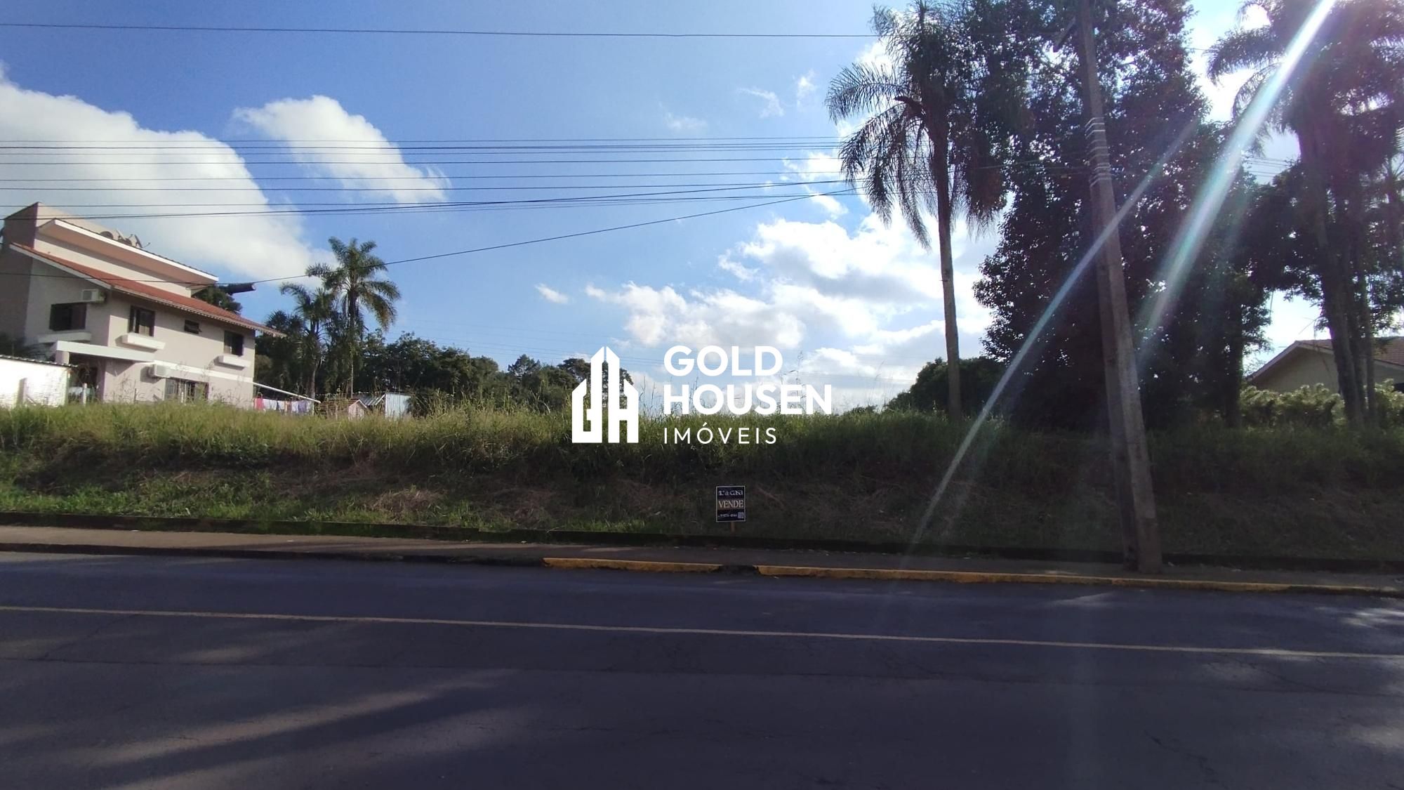 Amplo terreno comercial no Bairro Universitário - Lajeado/RS